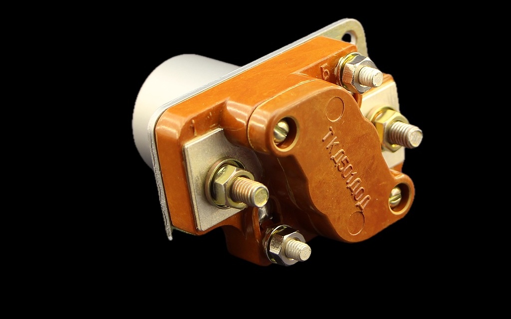 TKD and TKC series direct current power contactors manufactured for defense platforms by Pacific Mechatronics
