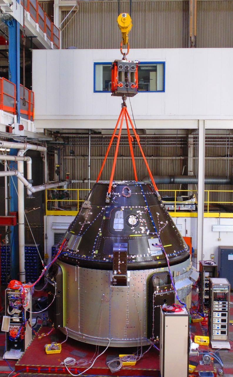Custom mechanical shock, bump, and functional incircuit test fixture